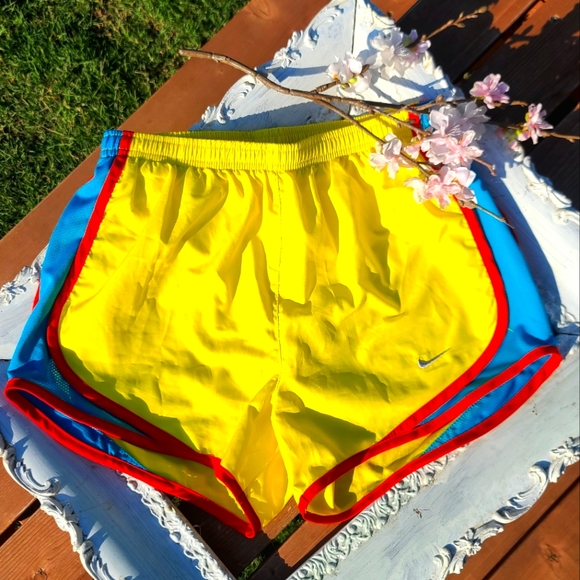 Nike Pants - Nike bright yellow jogging shorts